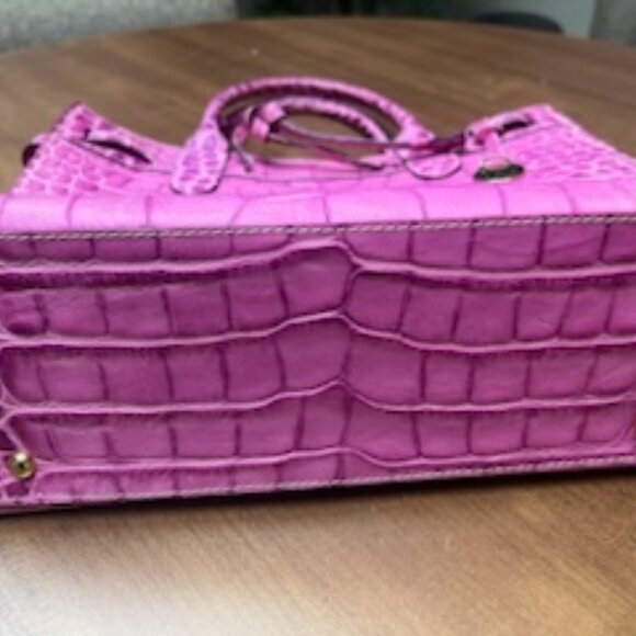 Dooney and bourke crocodile bag hot pink - Picture 6 of 10